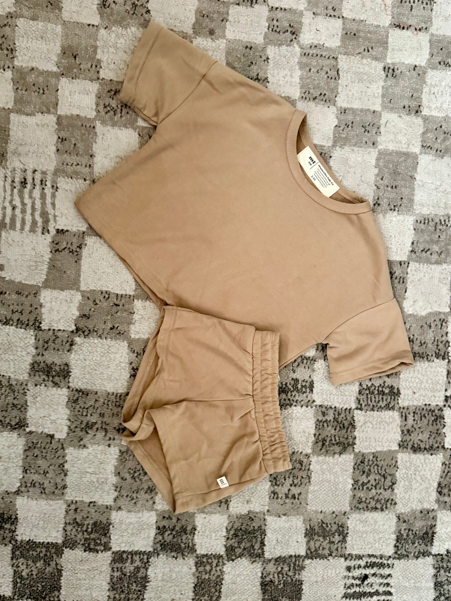 2 piece set- tan